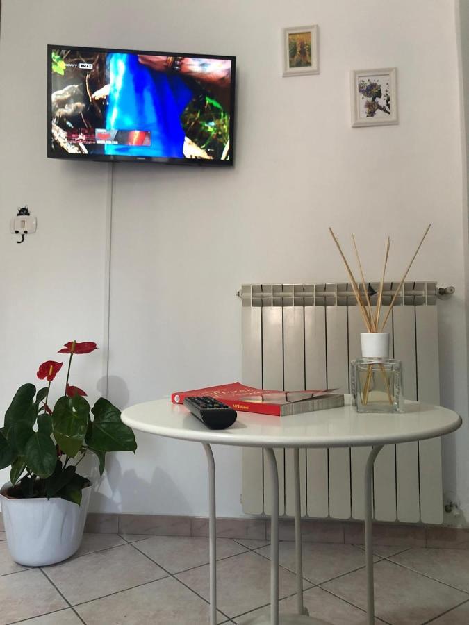 Fiori E Farfalle Apartment Caprarola Bagian luar foto