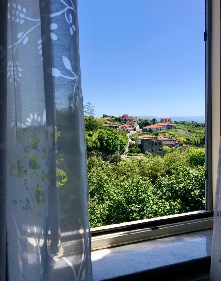 Fiori E Farfalle Apartment Caprarola Bagian luar foto